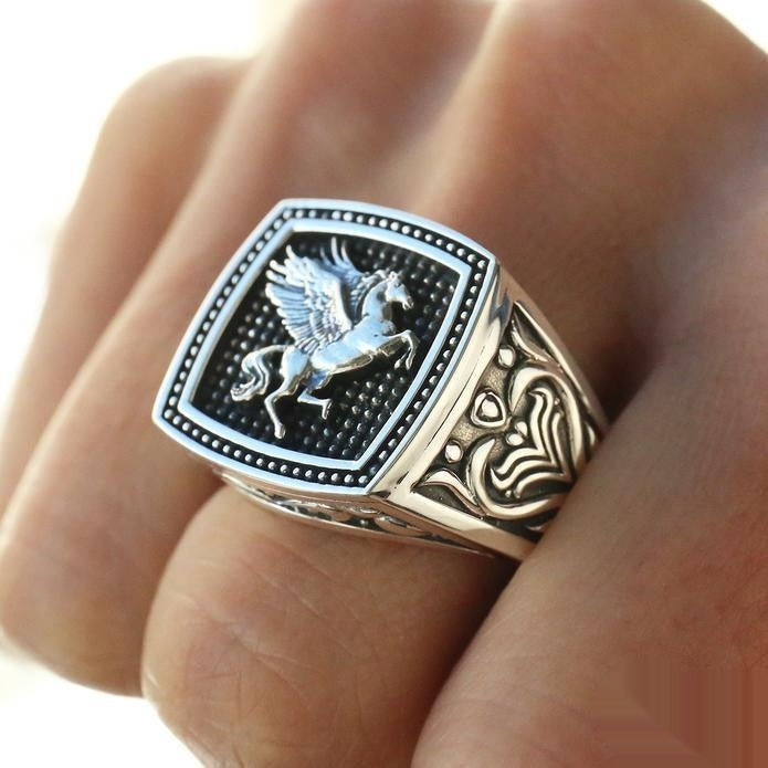Retro Horse Ring Simple And Versatile