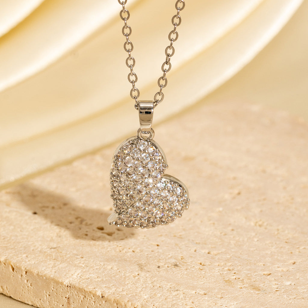 Light-luxury Vintage Micro-pave Zircon Heart Sweater Chain