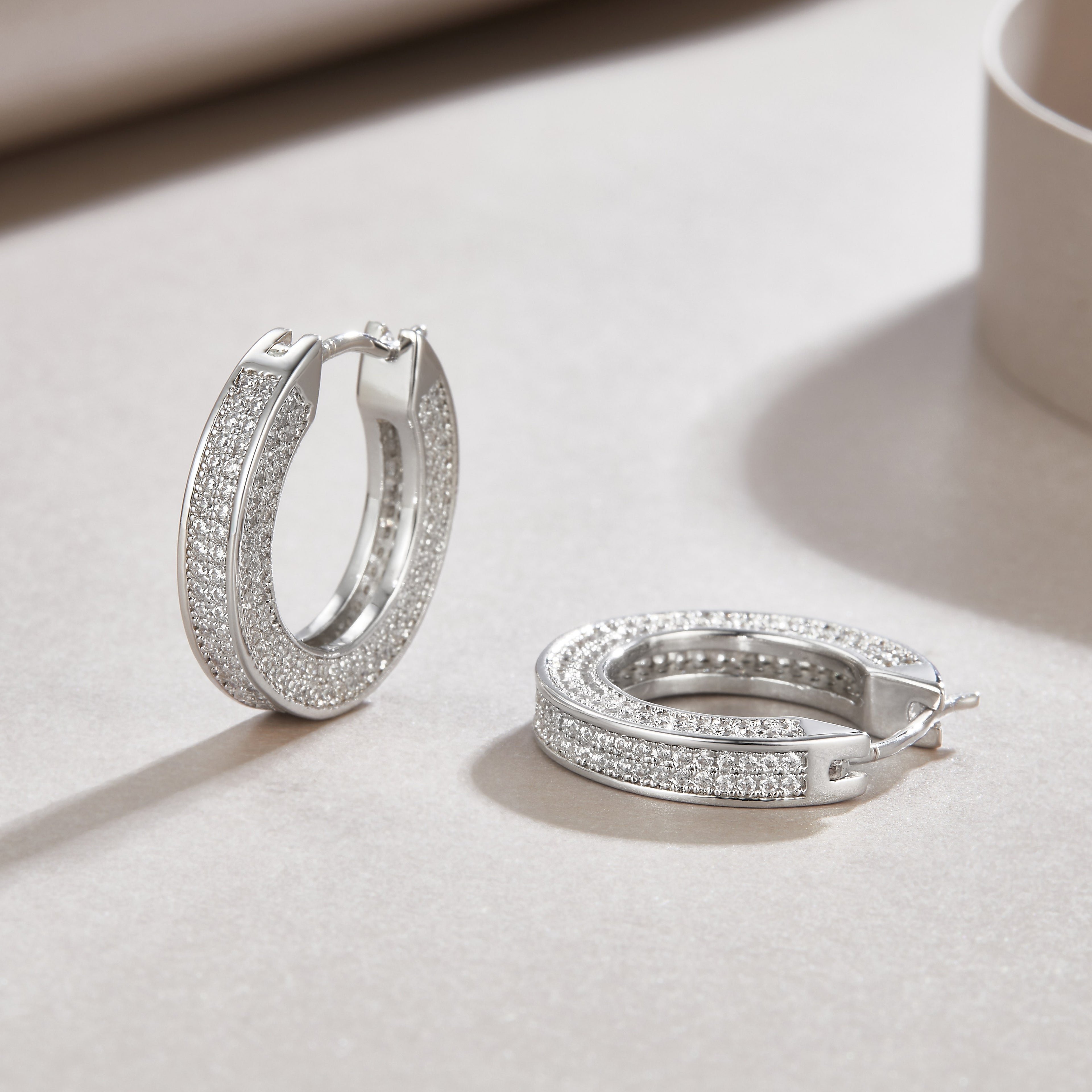 Silent Stars - Earrings Set With Top-quality Moissanite S925, Silver And Platinum-plated Stud Earrings, A Fashionable And Trendy Accessory That Can Be Tested With A Diamond Pen