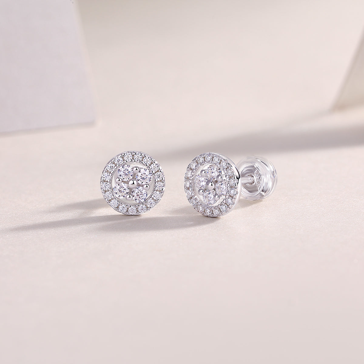 Moonlit Night Silver Osmanthus - Earrings Set With Top-quality Moissanite S925 Silver And Platinum-plated Stud Earrings, A Fashionable And Trendy Accessory, Can Be Tested With A Diamond Pen