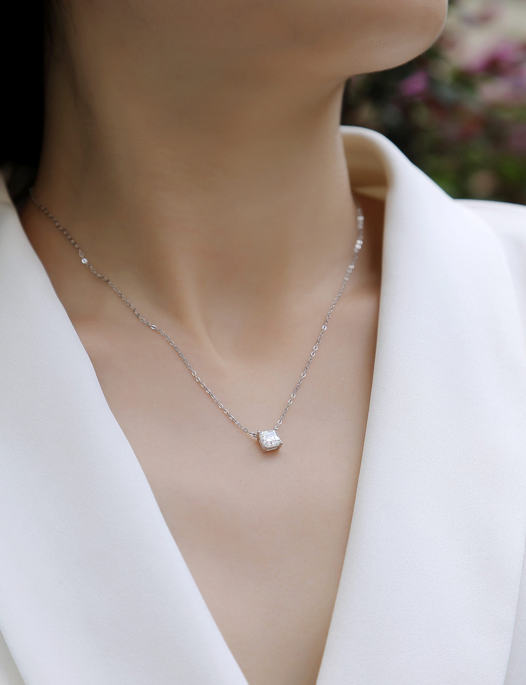 Eternal - A Fashionable And Trendy Necklace Pendant Set With Top-quality Moissanite S925 Silver And Platinum Plating Can Be Tested With A Diamond Pen