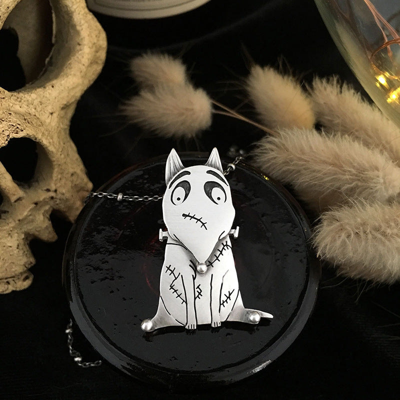 Creative Fox Pendant With A Scarred, Distressed Design