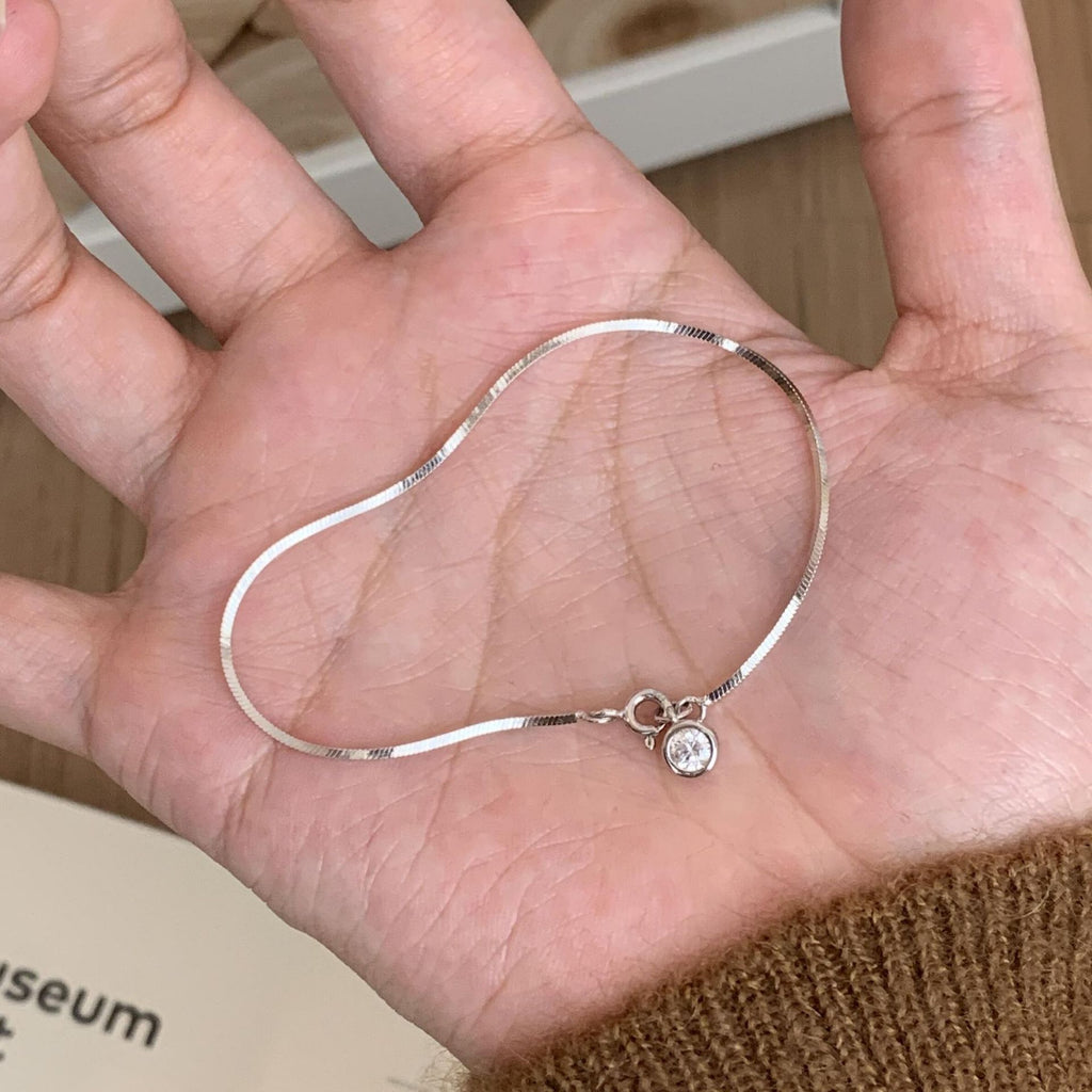 Light Luxury Bubble-like Round-diamond Snake-chain Bracelet In Sterling Silver