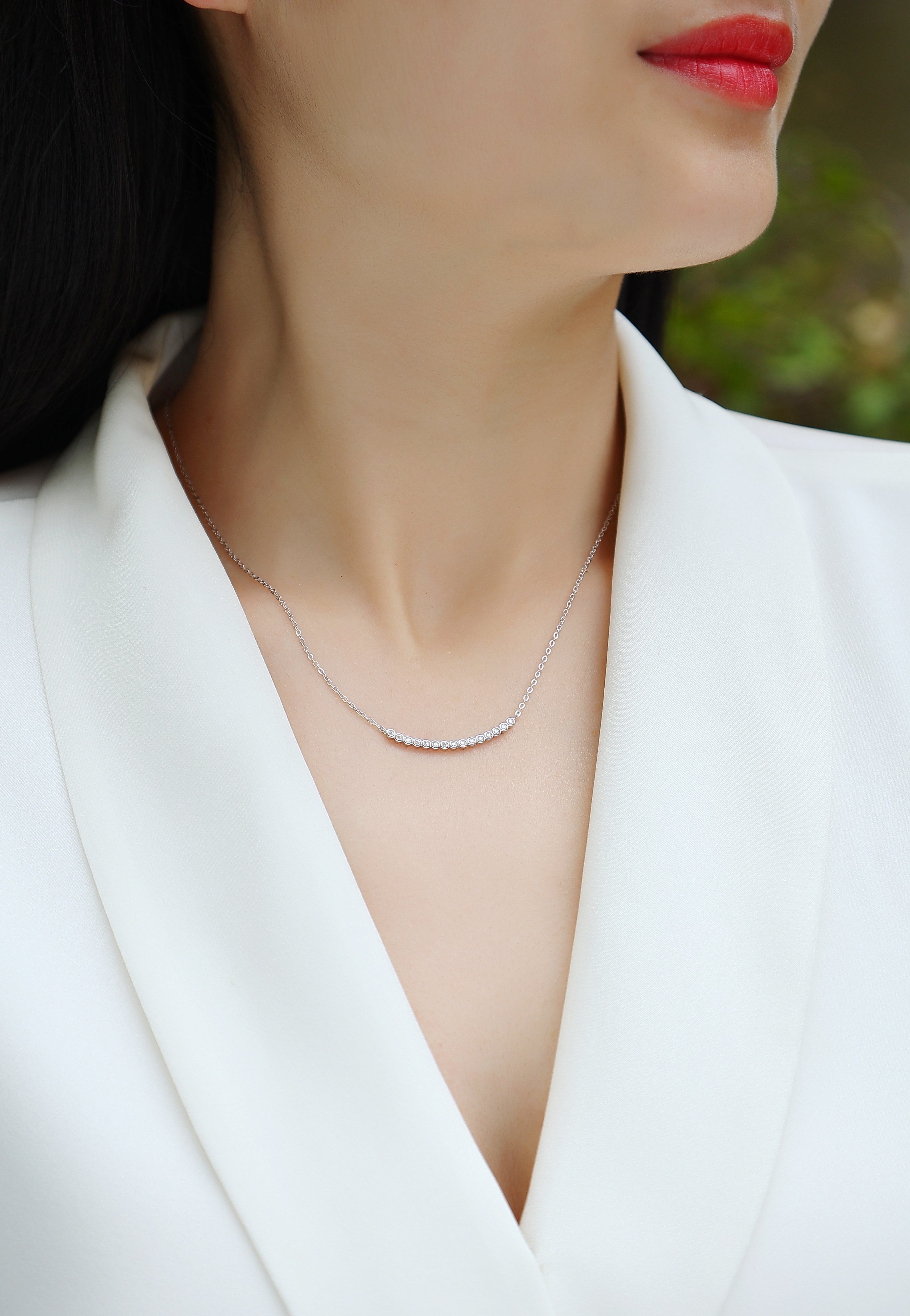 The Floating World - A Fashionable And Trendy Necklace Pendant Set With Top-quality Moissanite S925 In Silver And Platinum Plating Can Be Tested With A Diamond Pen
