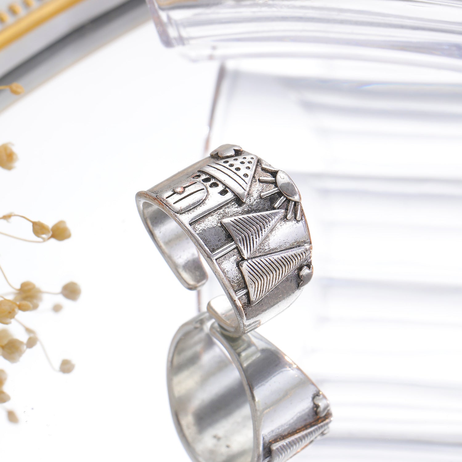 Ethnic-style Vintage Creative Wide-band Distressed Open Womens Ring