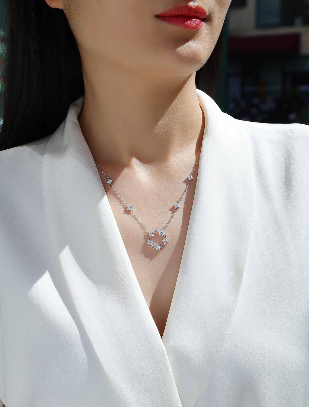 Iris - A Fashionable And Light Luxury Jewelry Pendant Necklace Set With Top-quality Moissanite, S925 Silver Plated Platinum
