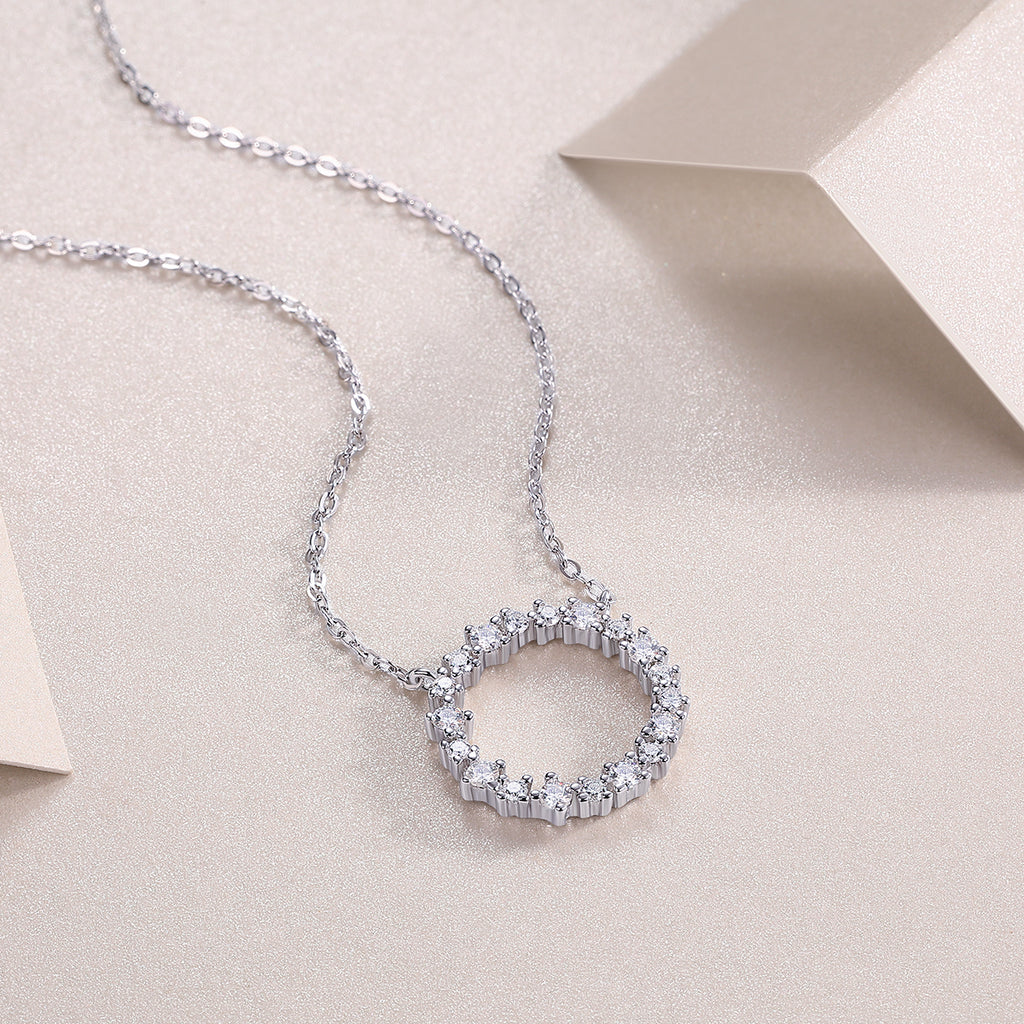 Bibo Necklace - A Fashionable And Light Luxury Jewelry Pendant Necklace Set With Top-quality Moissanite, S925 Silver Plated With Platinum