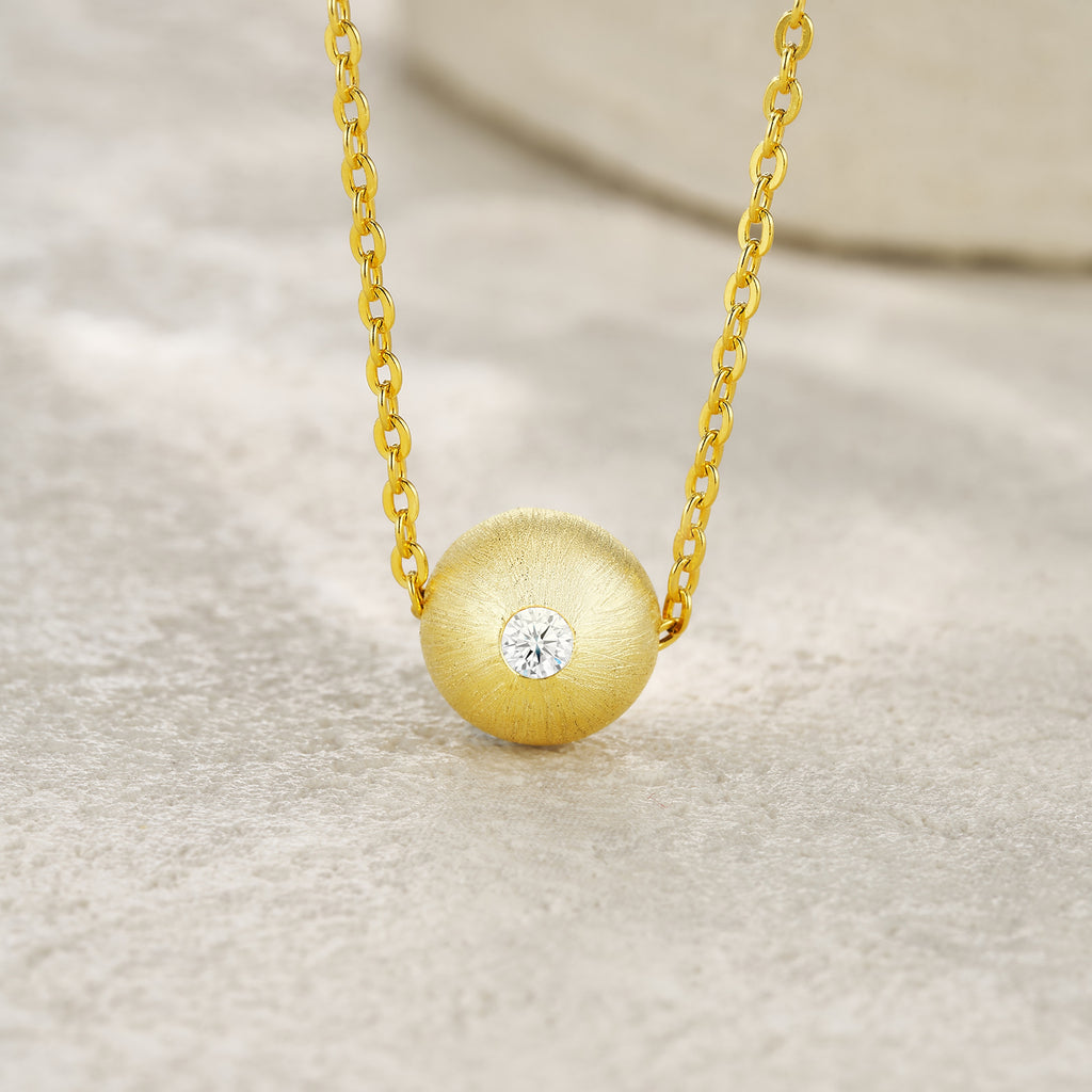 Good Fortune Flows - A Fashionable And Trendy Necklace Pendant Set With Top-quality Moissanite S925 And Silver Plated With Gold Can Be Tested With A Diamond Pen.
