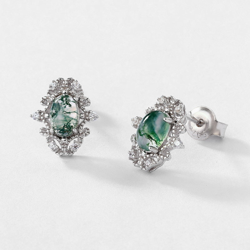 Retro Royal-style Red Pomegranate Stud Earrings
