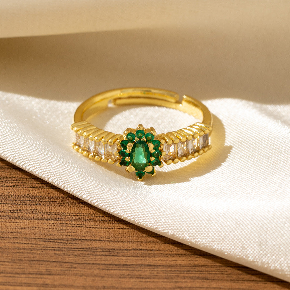 Vintage Emerald-look Diamond Ring