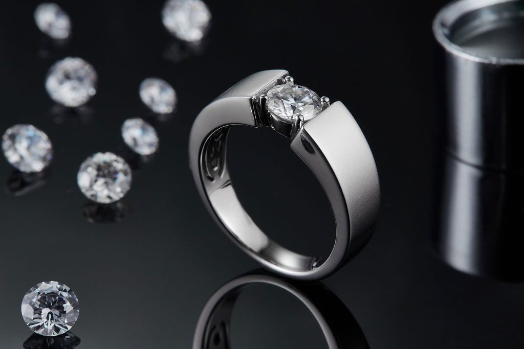 Men's 1-carat Luxury And Fashionable Light Luxury Jewelry Silver Ring Set With Top-quality Moissanite, S925 Silver-plated Platinum