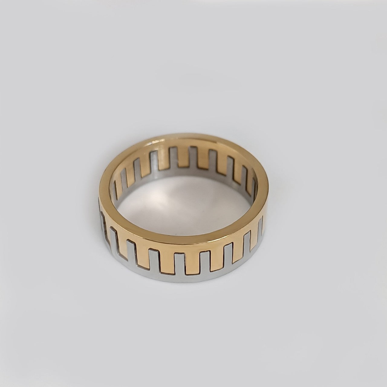 Light-luxury Unisex Plain Ring Made Of Titanium Steel