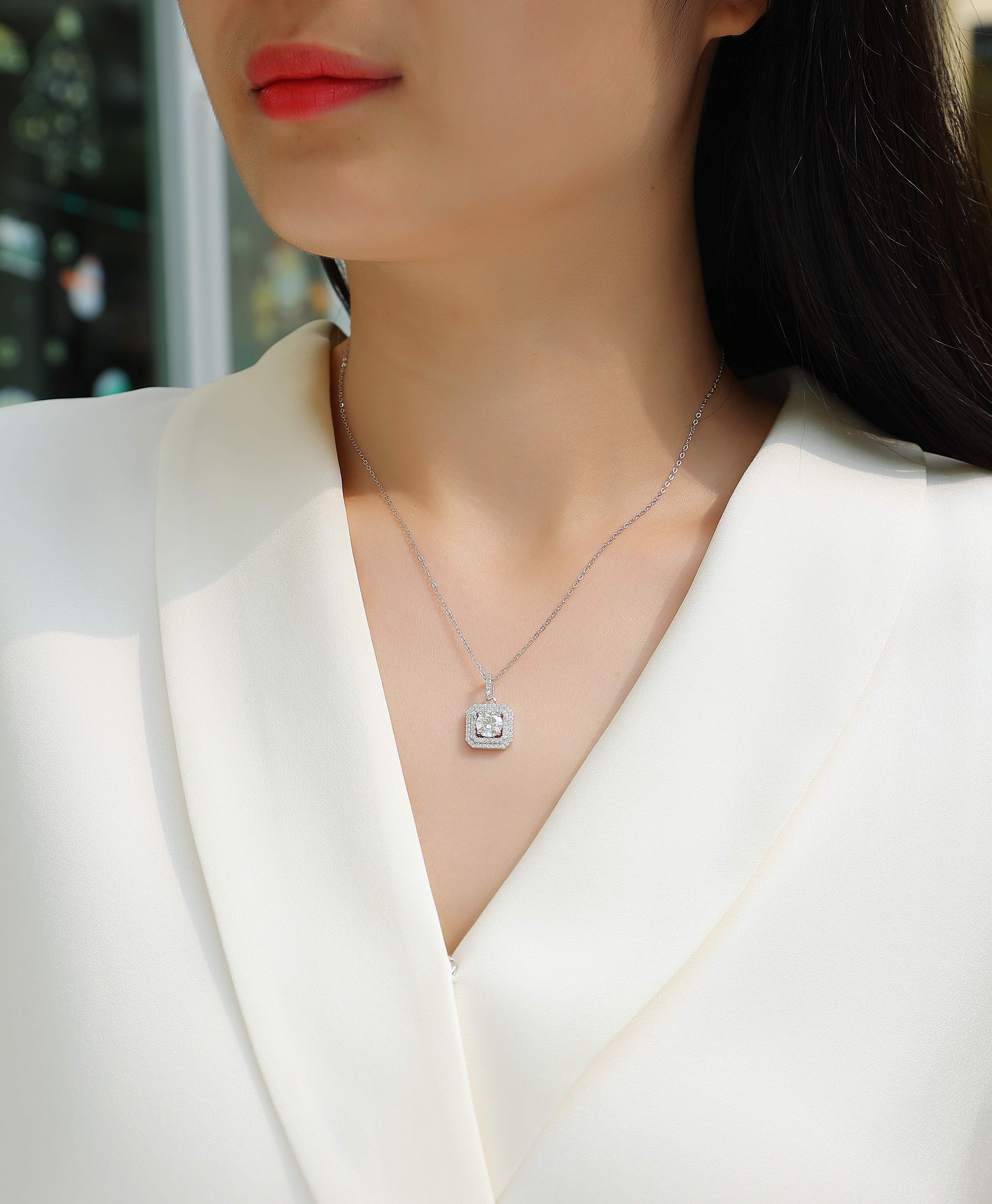 Sugar Diamond - Set With Top-quality Moissanite, Fashionable And Light Luxury Jewelry, Silver Pendant Necklace S925, Silver-plated Platinum