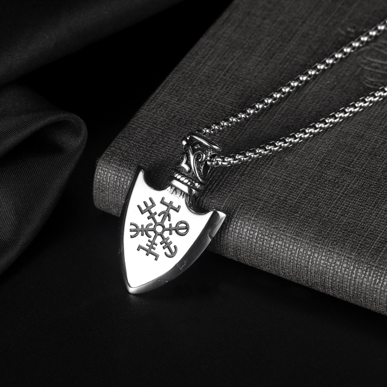 European And American Retro Stainless Steel Shield Men's Pendant