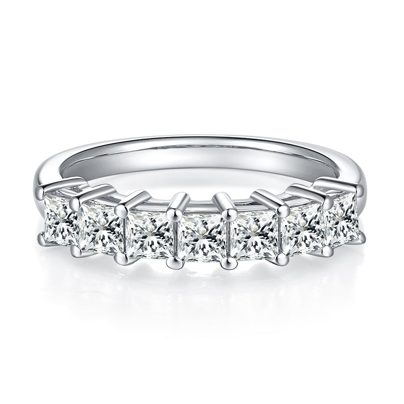 A Luxurious And Fashionable Light Luxury Jewelry Silver Ring Set With Top-quality Moissanite, S925 Silver Plated With Platinum