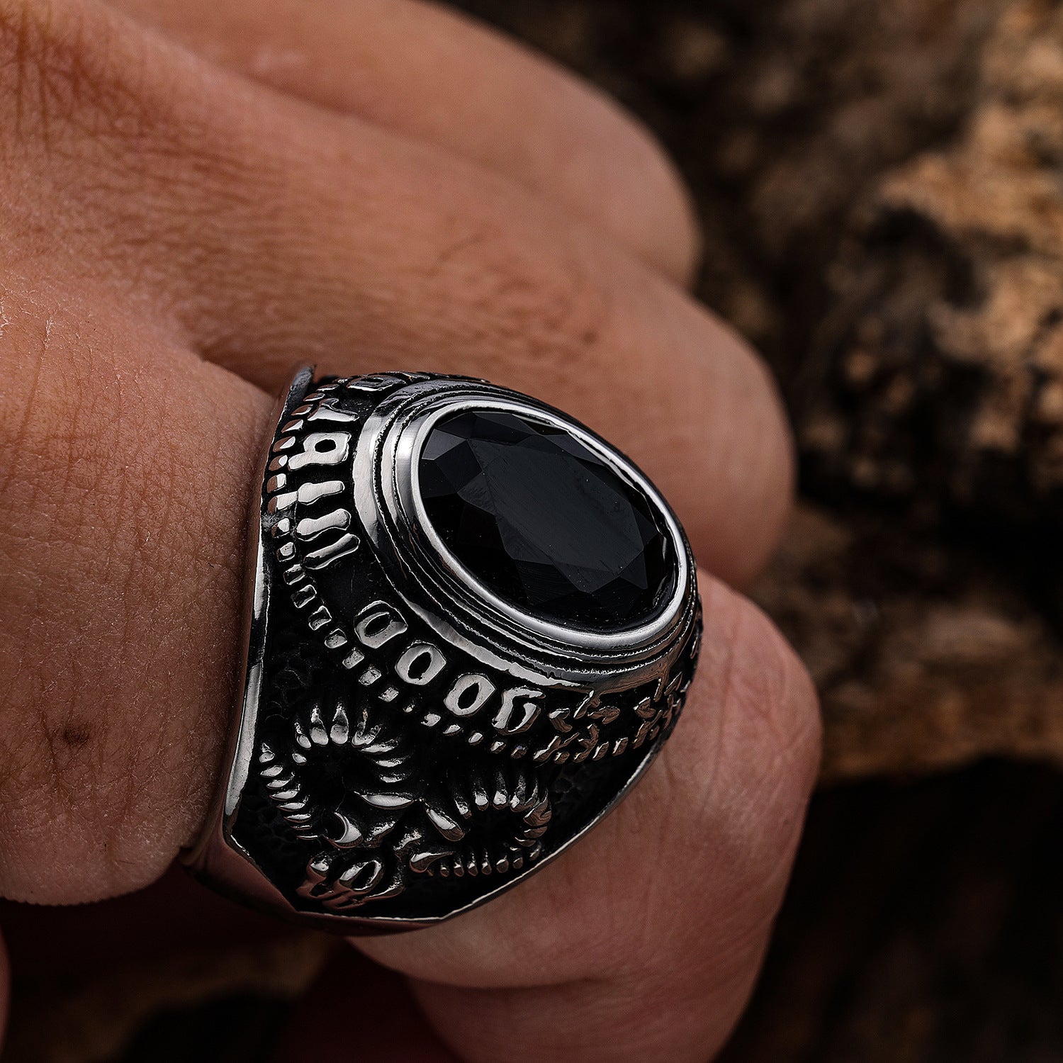 Powerful Gemstone Eye Of Horus Titanium Steel Ring