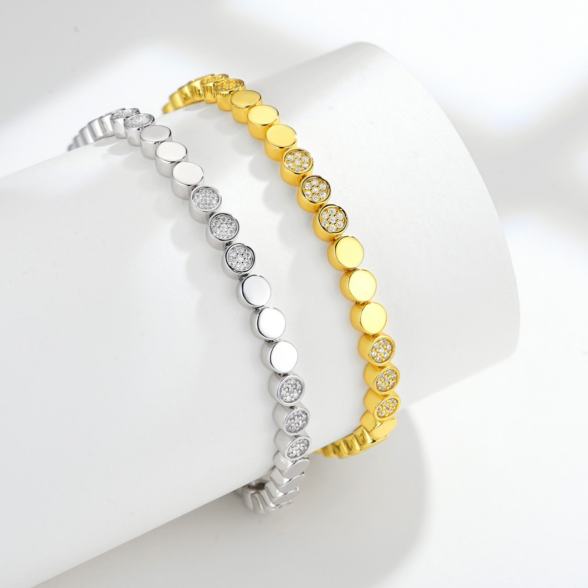 Silver-Plated Gold Round Moissanite Bubble Niche High-End Womens Bracelet