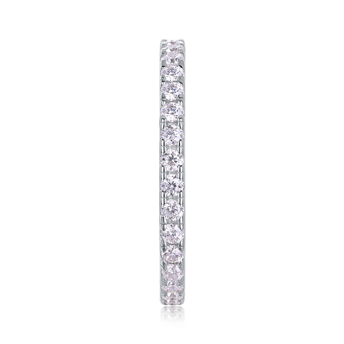 Daytime - A Wedding Ring Set With Top-quality Moissanite S925 Silver And Platinum-plated Diamond Can Be Tested With A Diamond Pen. The Ring Is In Gold And Rose Gold