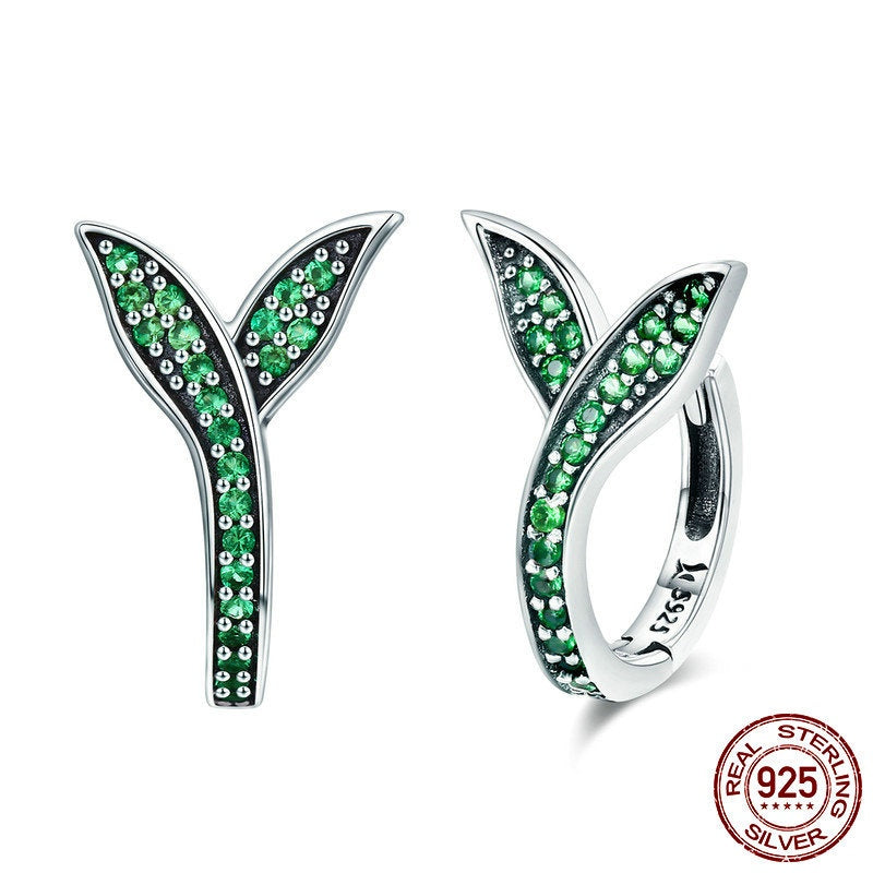 New Korean-style S925 Sterling Silver Fashion Stud Earringssimple And Stylish