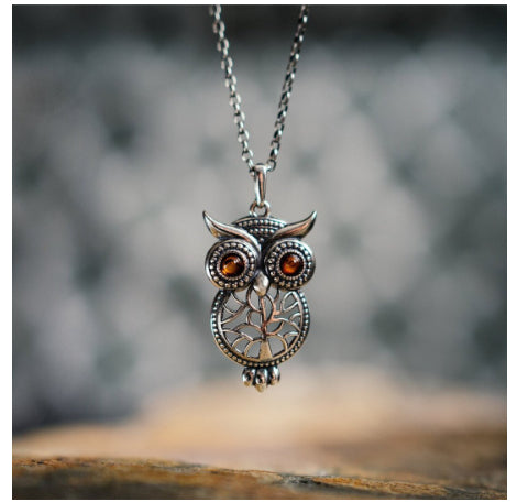Retro New Ruby Tree Of Life Owl Necklace
