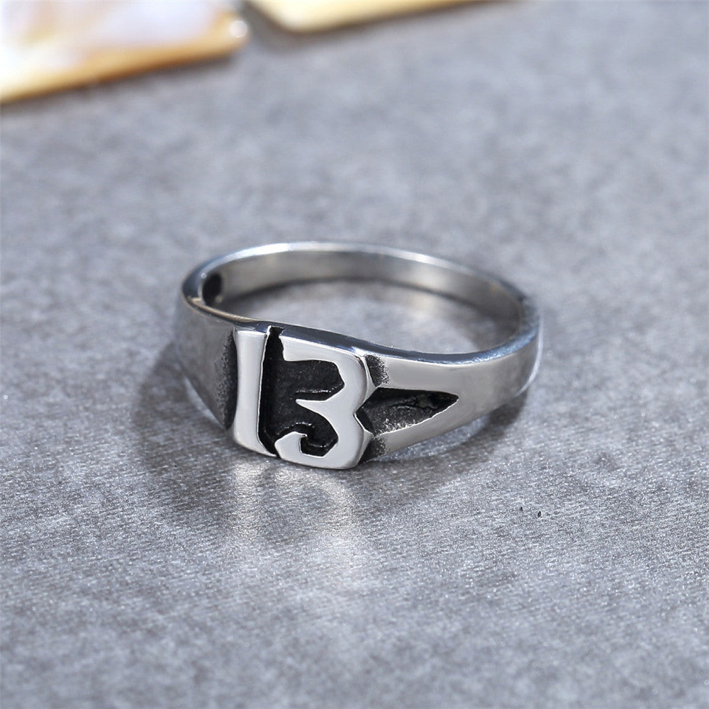 Vintage-style Titanium Ring For Men