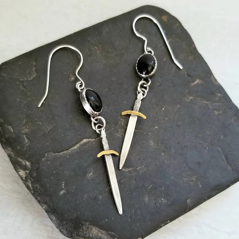 Womens Minimalist Chic Black Earrings