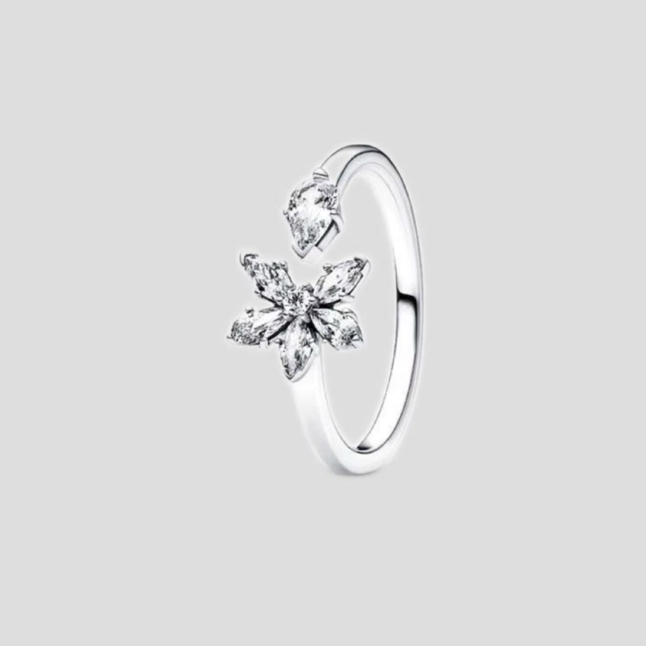Fashionable Waterdrop-Encrusted Open Ring For Women