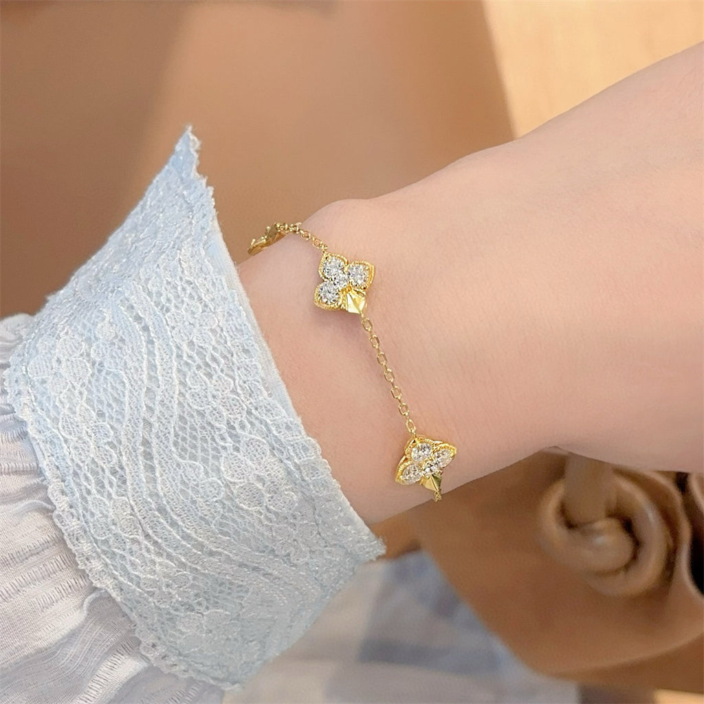 Traditional Chinese-style Retro Fashion Plum Blossom Bracelet