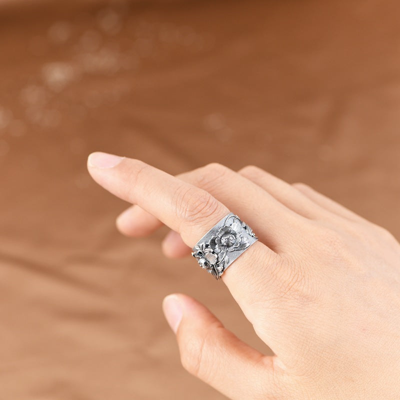 Womens Peony Flower With Open Design Embossed Retro Four-Leaf Clover Silver Band Ring