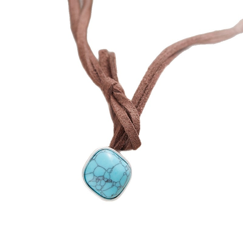 European And American Turquoise Artistic Vintage Cowhide Leather Necklace