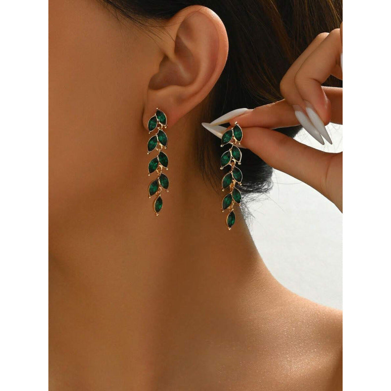Retro Water-drop Stud Earrings Inlaid With Wheat Motifs
