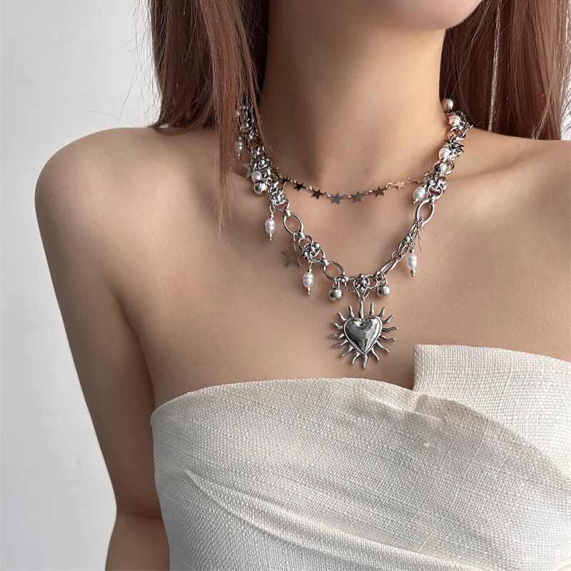 Fashion Trend Clavicle Chain Girl