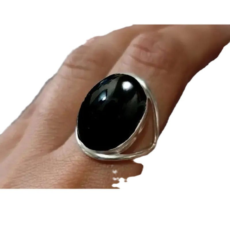 Vintage Obsidian Hollowed Out Bohemian Ring