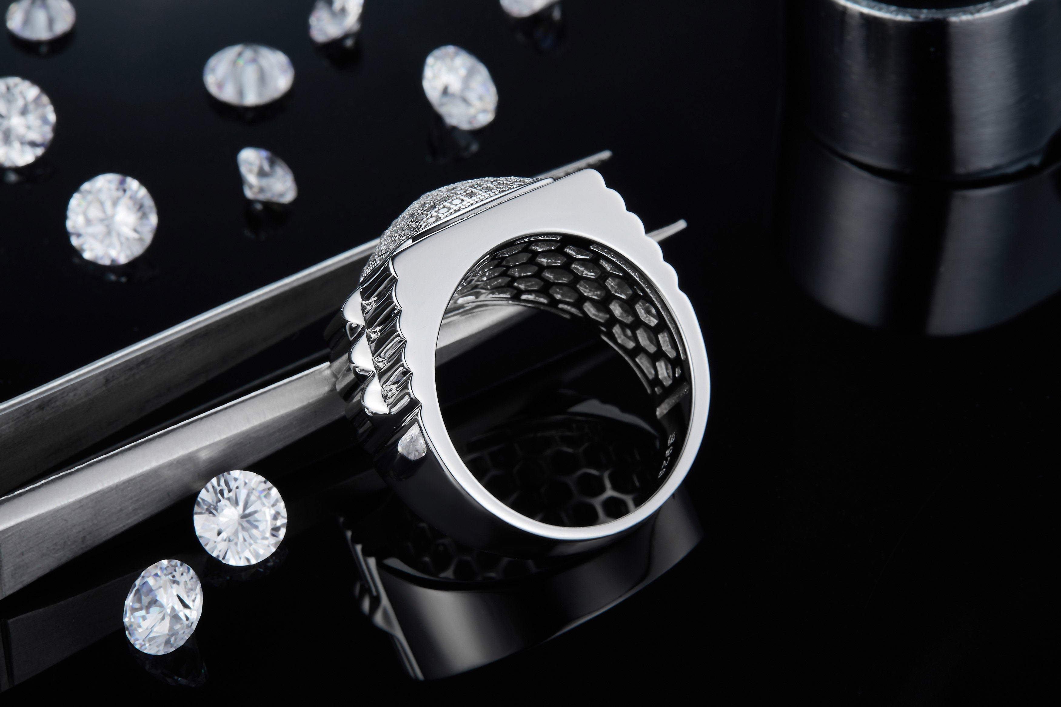 Men's Luxury And Fashionable Light Luxury Jewelry Silver Ring S925 Silver-plated Platinum Set With Top-quality Moissanite