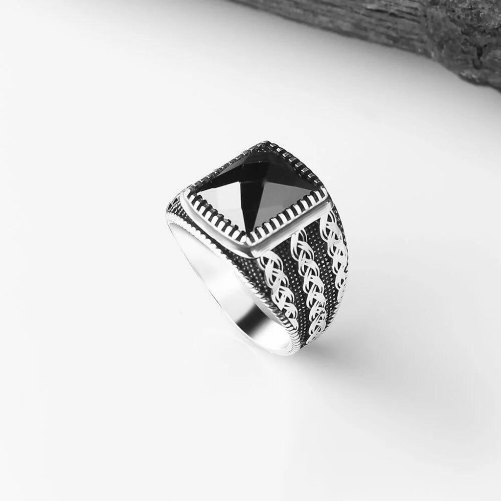 Gemstone-inlaid Alloy Ring For Men In European And American Styles