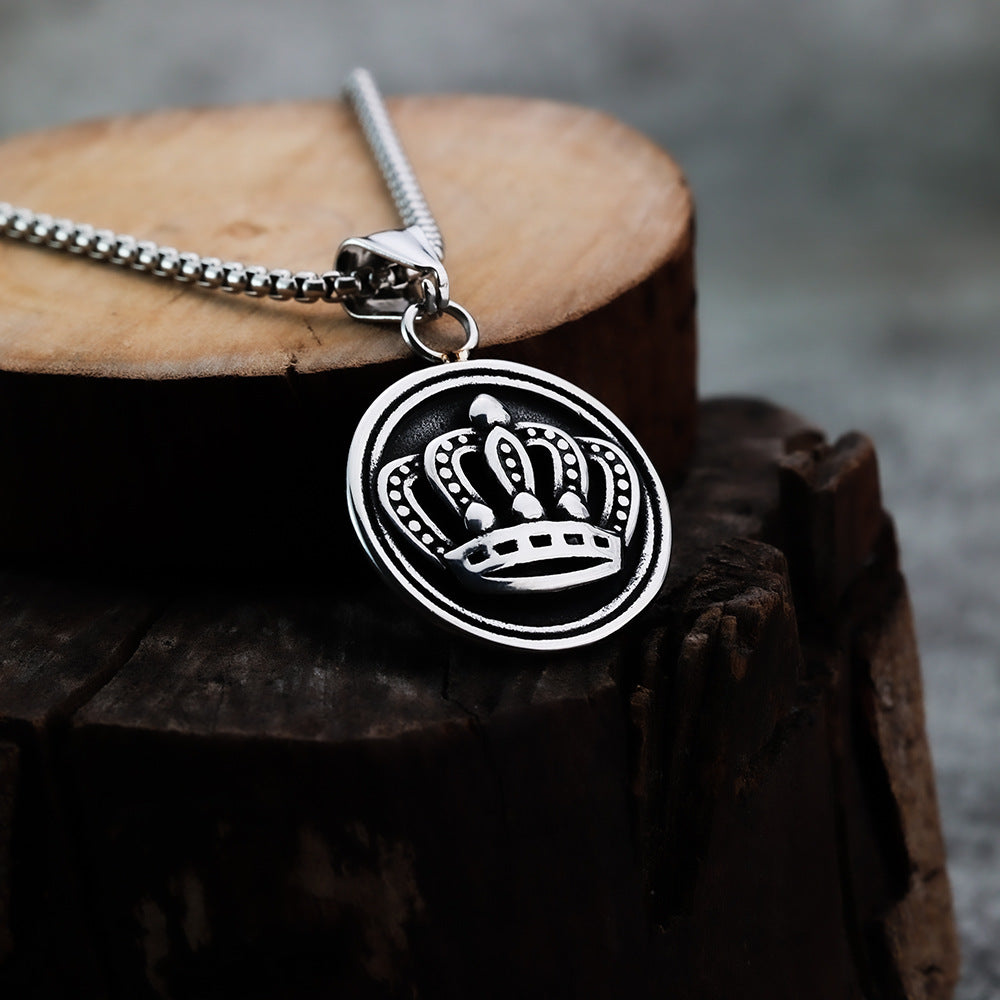 Fashionable And Unique Nordic Viking Pendant In A Crown Design