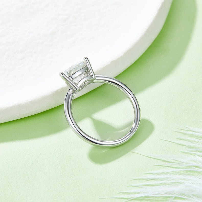 Triangular Moissanite Set With Top-quality Moissanite Luxury And Fashionable Light Luxury Jewelry Silver Ring S925 Silver Electroplated With Platinum