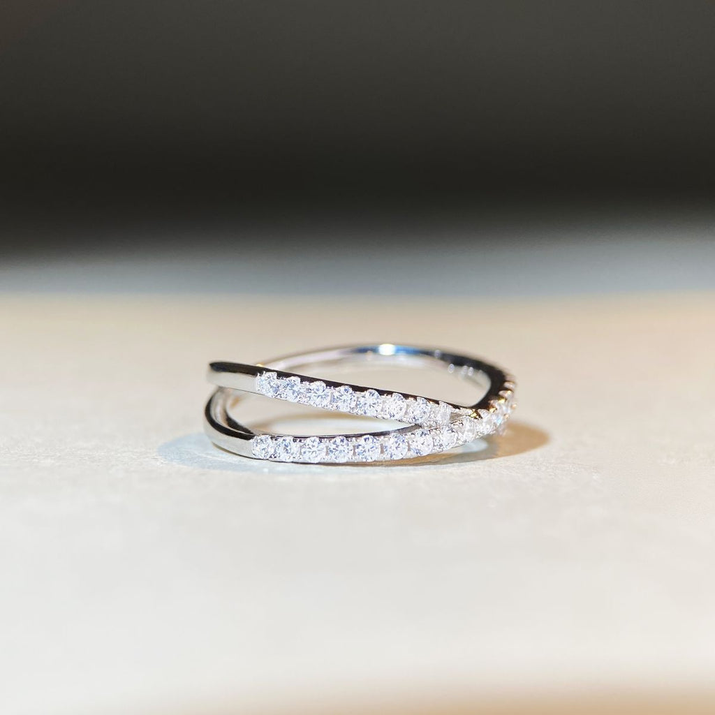 Mozan Ring D-color Cross-row Design Versatile And Easy To Match