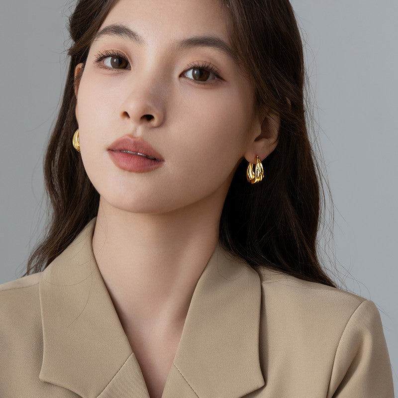 Golden Earrings Bold Light-luxury And Uniquely Stylish French-style Vintage Stud Earrings