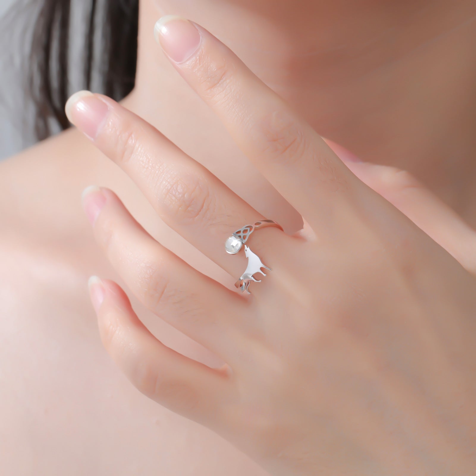 Micro-inlaid Zircon Water-drop Phoenix And Wolf Open Ring