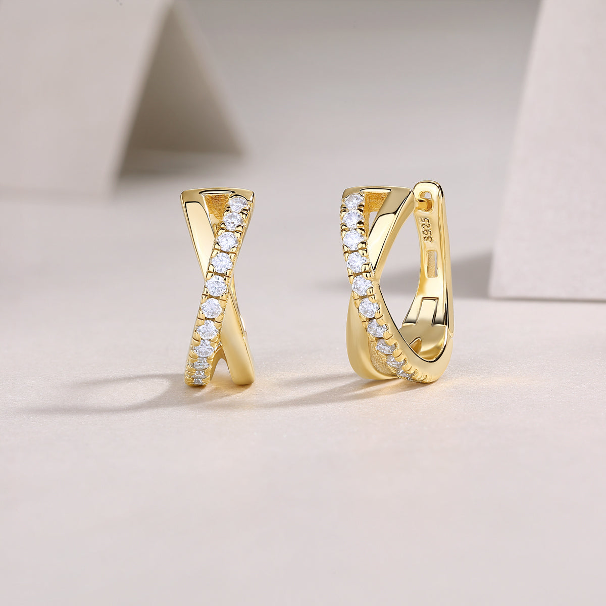 Dance Of The Dream - Premium Moissanite Luxury Fashion Light Luxury Jewelry Silver Stud Earrings S925 Silver Electroplated Gold