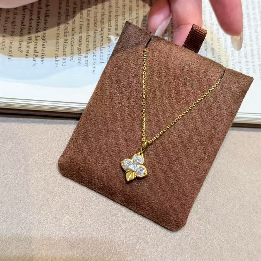 Luxury Light-Luxury High-Carbon Diamond Of Spades Necklace