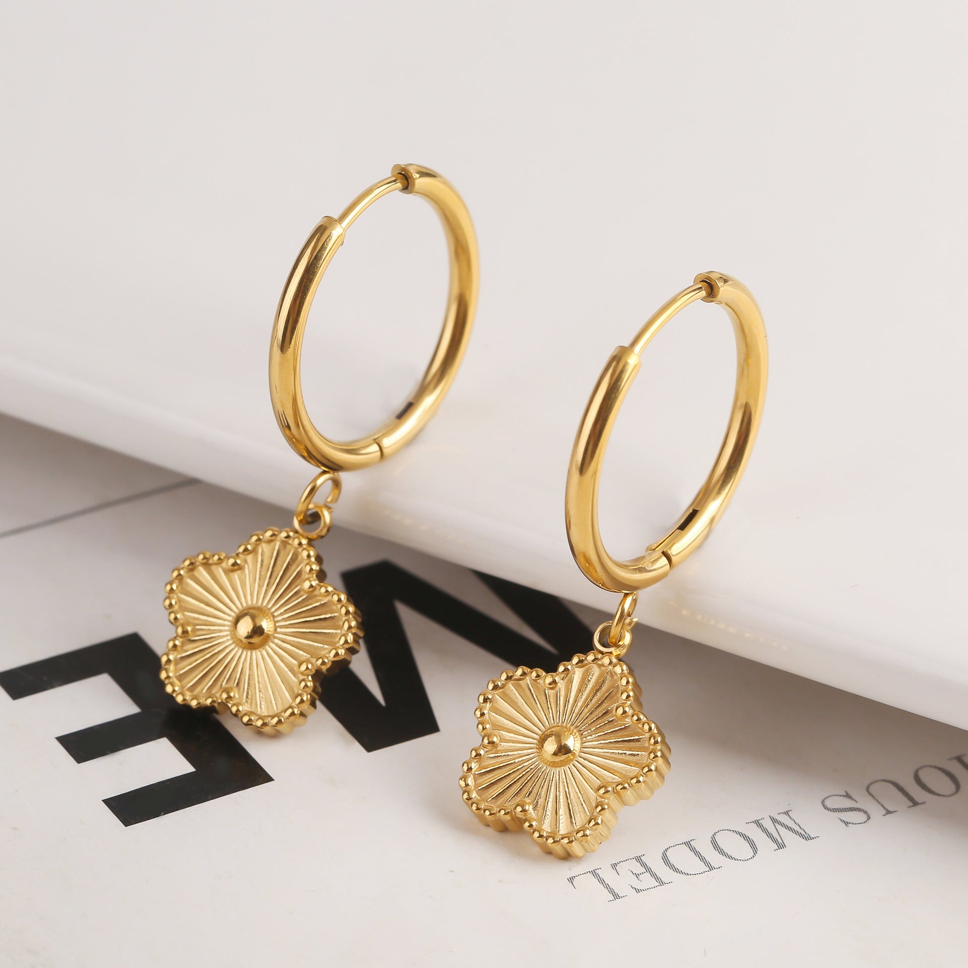 Metal Plum Blossom Sparkling Stainless Steel Electroplated Earrings