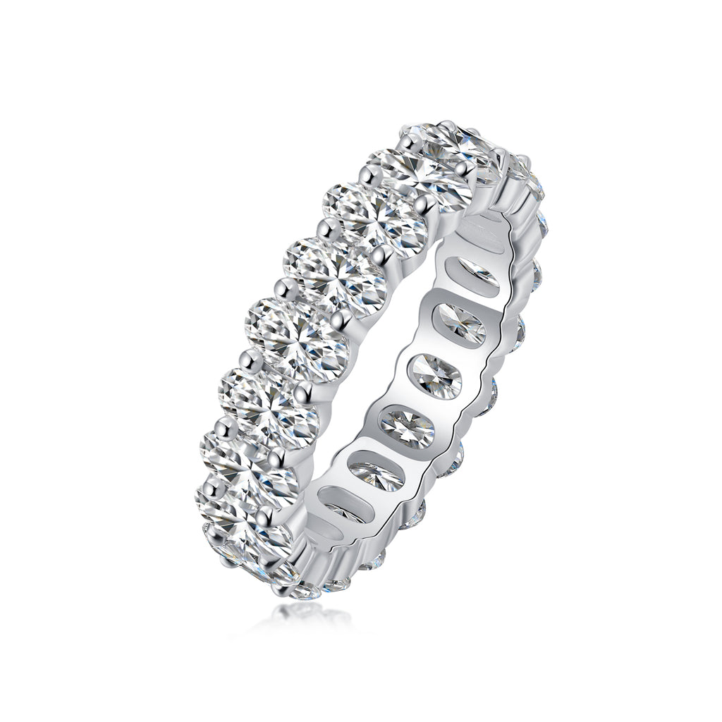 Luo Shen - A Wedding Ring Set With Top-quality Egg-shaped Moissanite S925 Silver And Platinum-plated Diamond. The Ring Can Be Inspected With A Diamond Pen