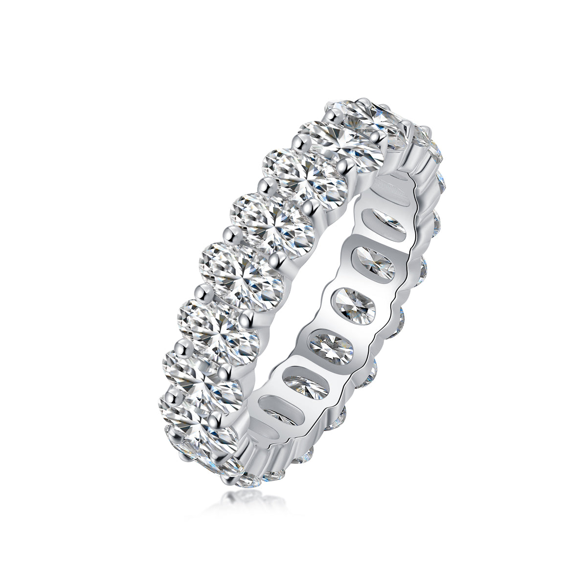 Luo Shen - A Wedding Ring Set With Top-quality Egg-shaped Moissanite S925 Silver And Platinum-plated Diamond. The Ring Can Be Inspected With A Diamond Pen