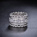 Fashionable Hollowed-Out Lace Ring With A Luxurious High-End Embellishment