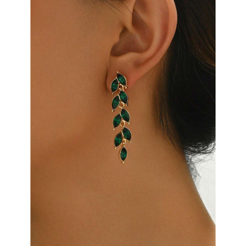 Retro Water-drop Stud Earrings Inlaid With Wheat Motifs