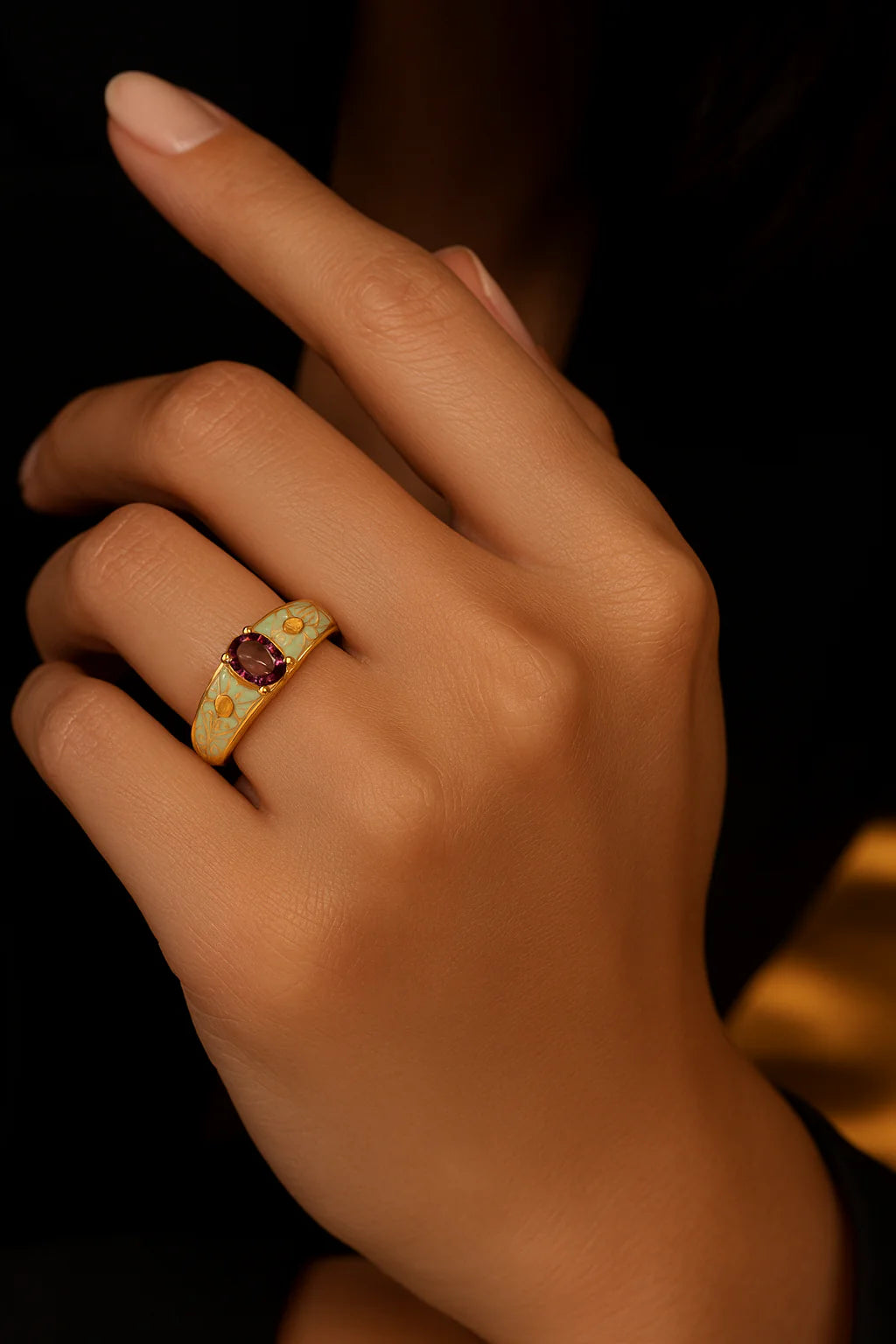 Stylish And Elegant Red Crystal Ring