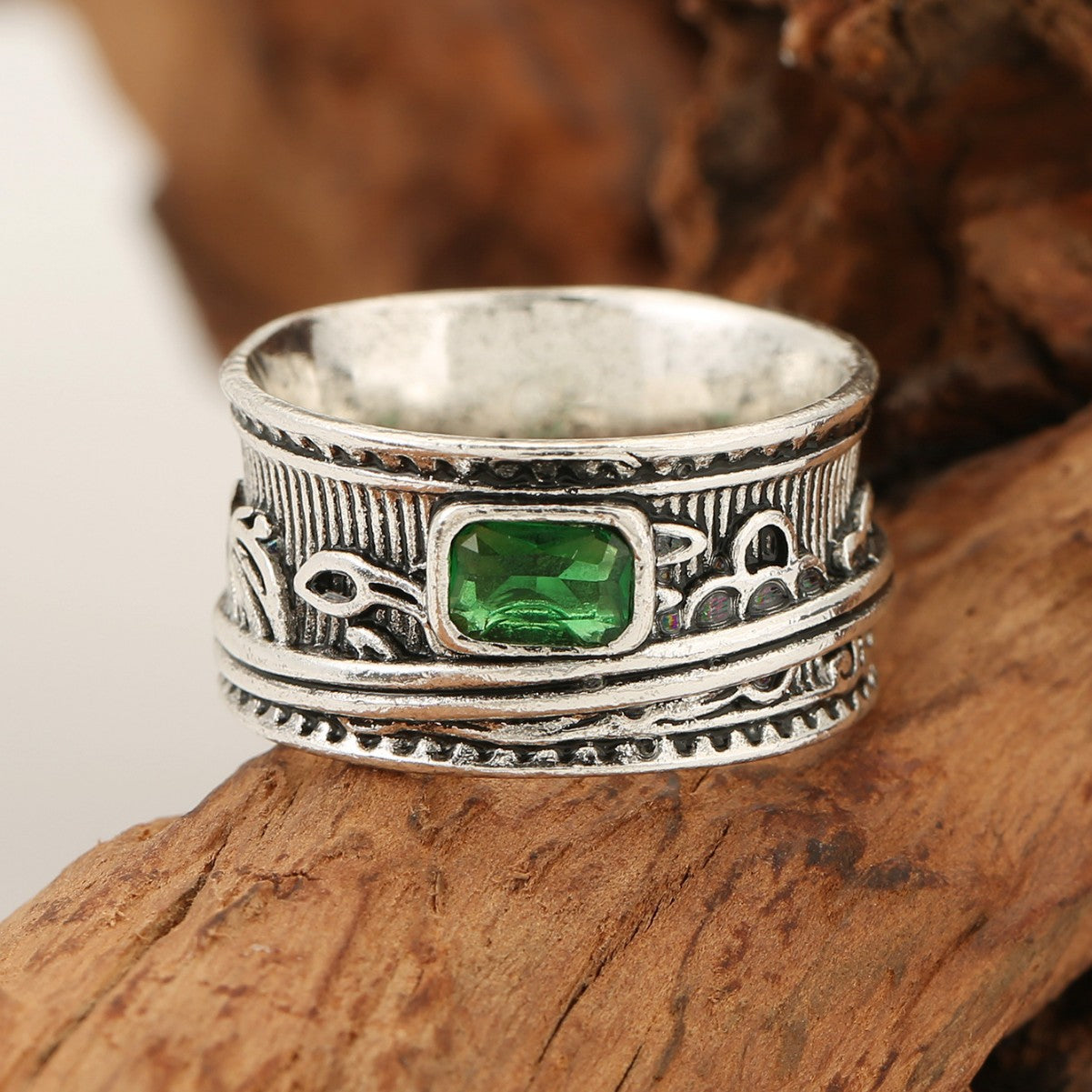 French Vintage Geometric Ring With A Niche Designer-inspired Look