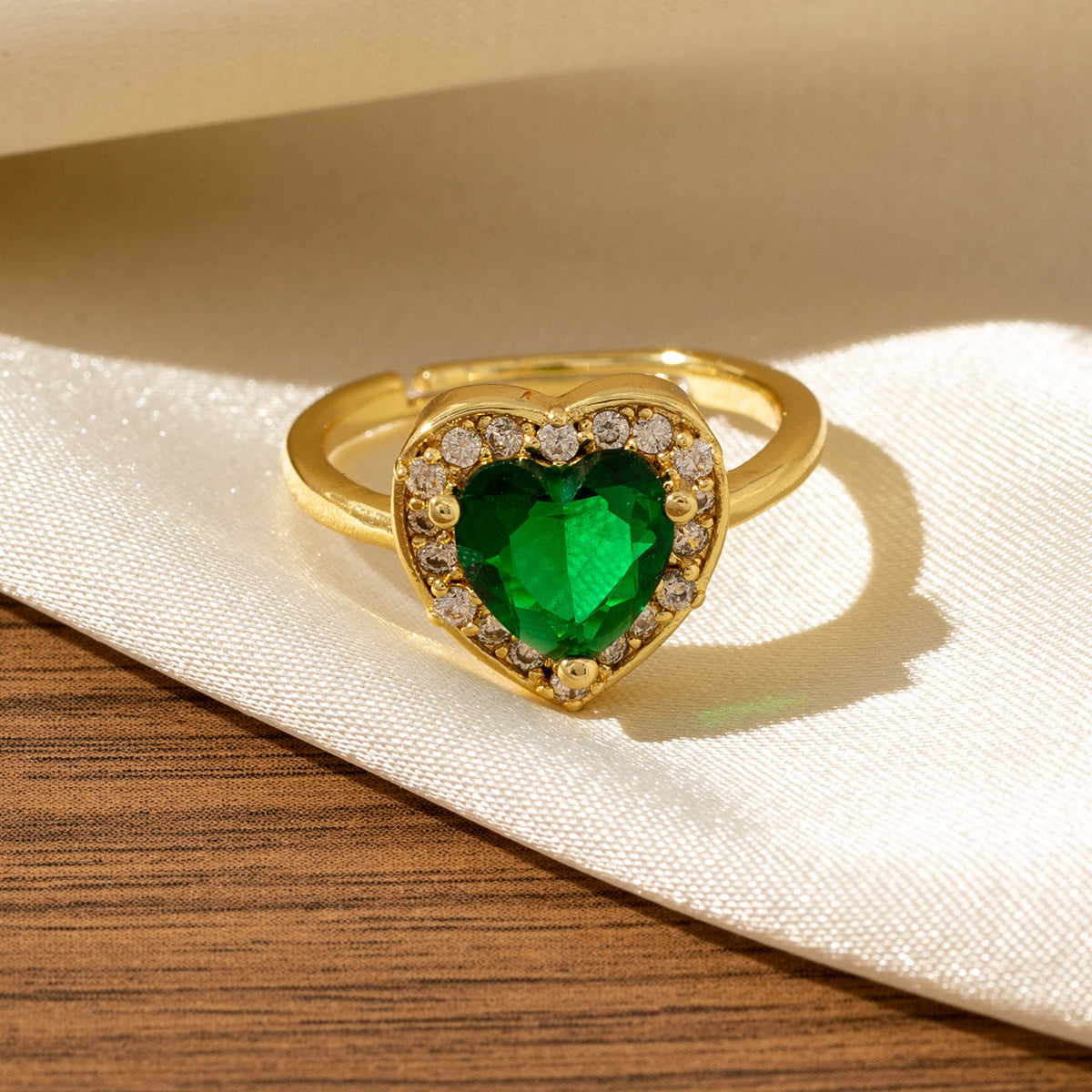 Vintage Emerald-look Diamond Ring